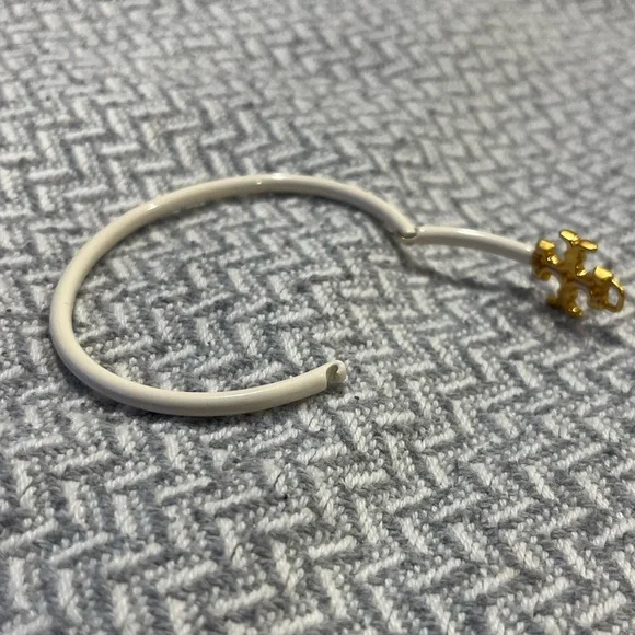 Tory Burch Gold Logo Cream Bracelet - Picture 5 of 5